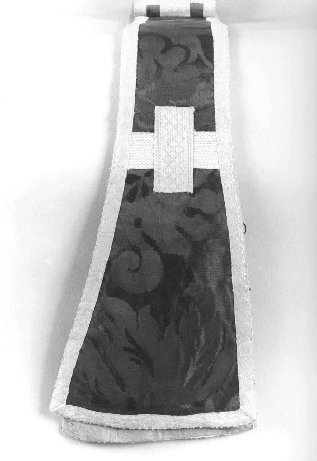 stola, elemento d'insieme - manifattura italiana (sec. XIX)