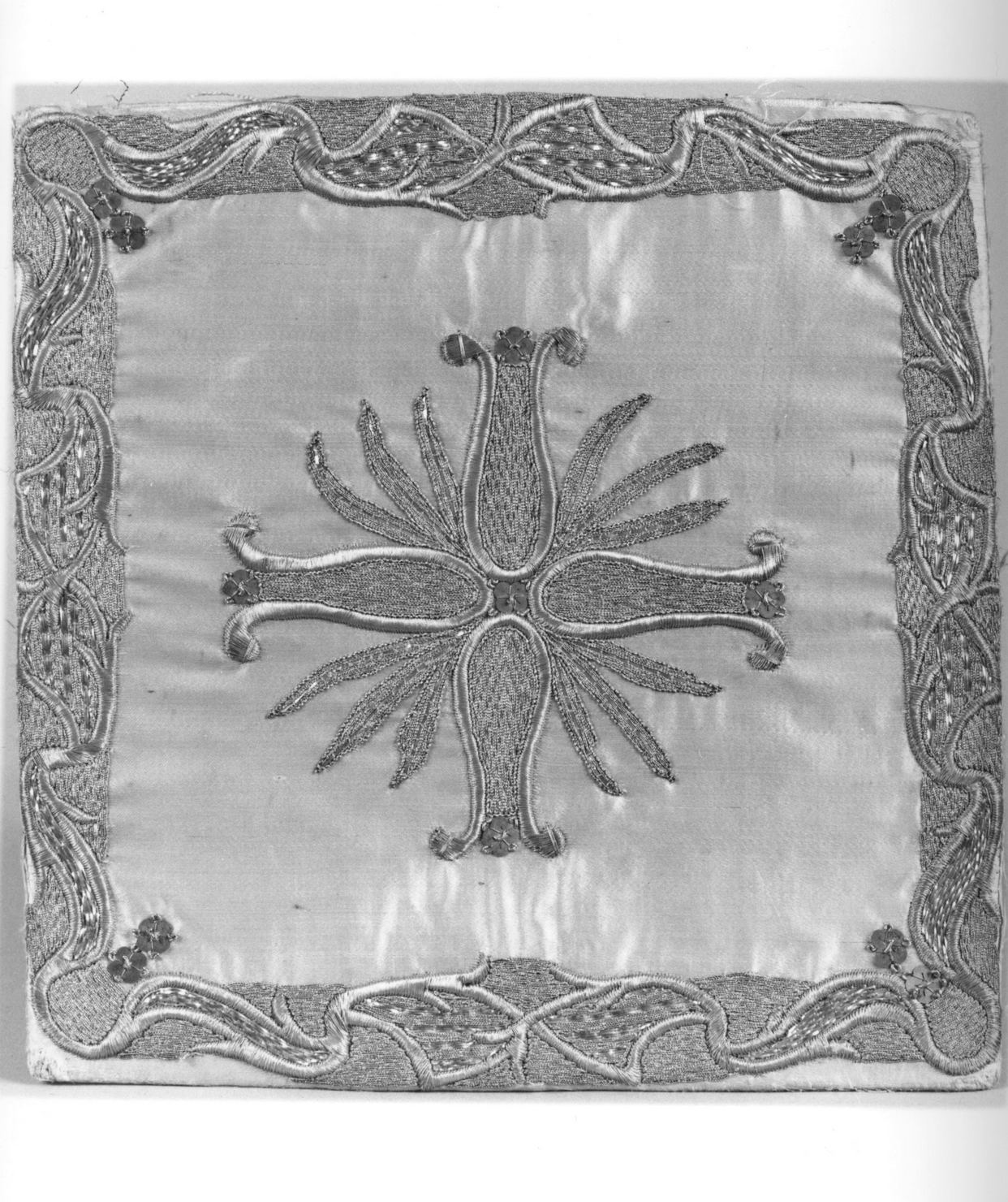 borsa, elemento d'insieme - manifattura italiana (seconda metà sec. XVIII)