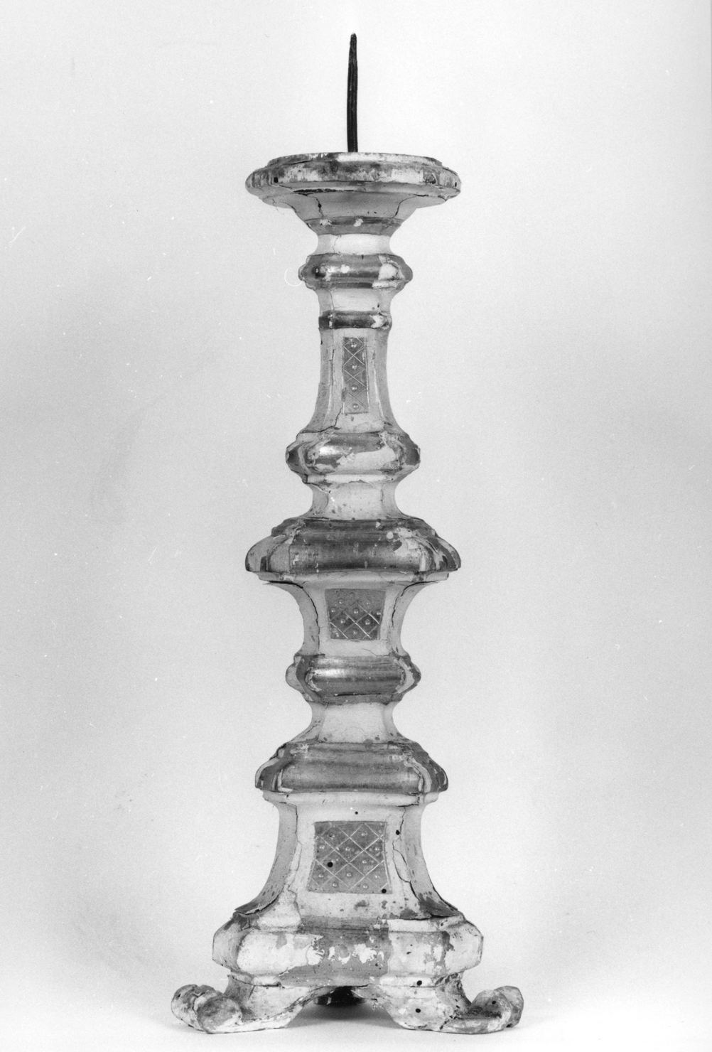 candeliere, serie - bottega toscana (seconda metà sec. XVIII)