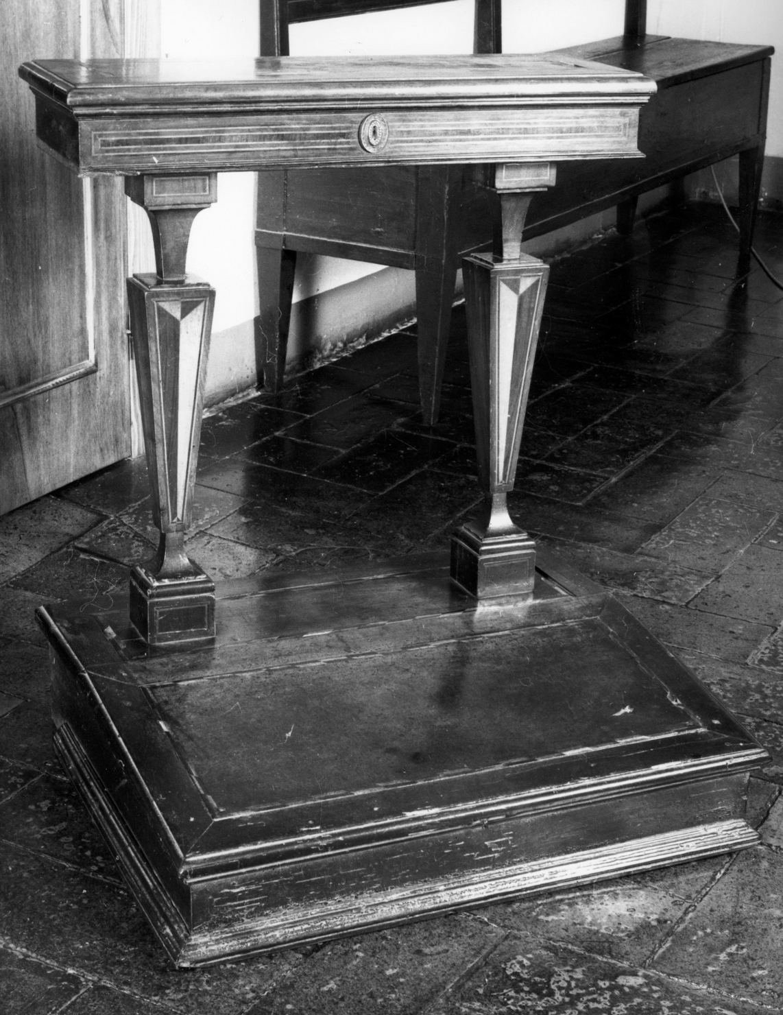 inginocchiatoio, serie - manifattura senese (ultimo quarto sec. XVIII)