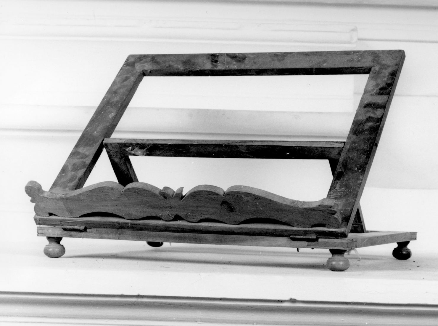 leggio d'altare - bottega toscana (seconda metà sec. XIX)