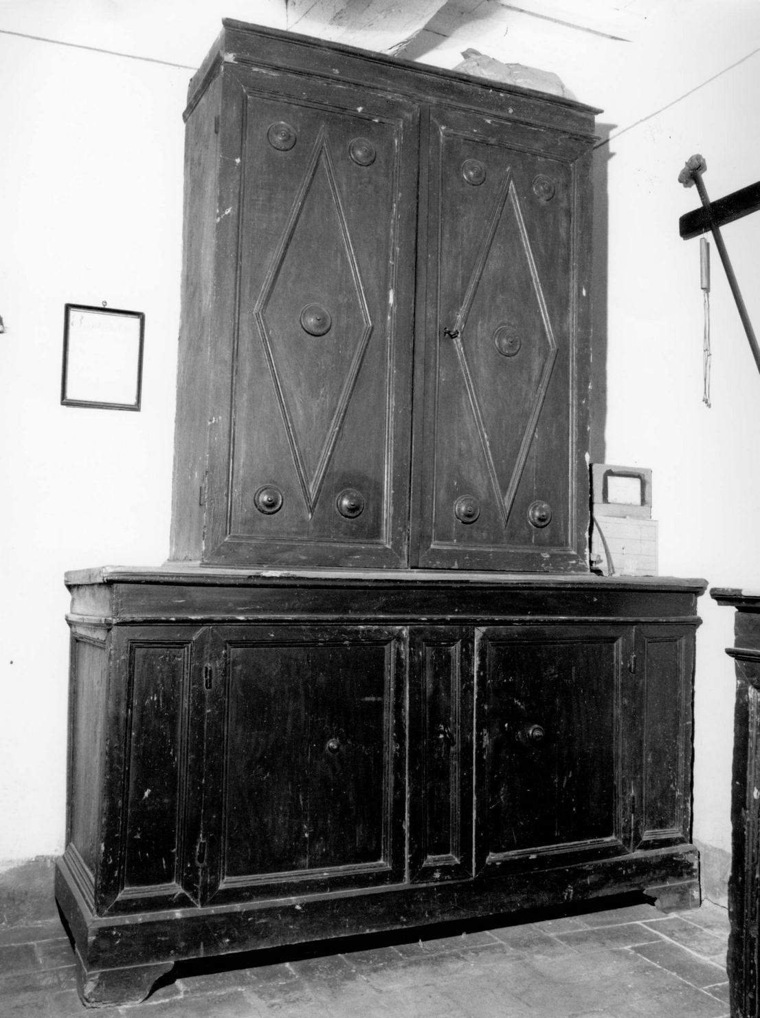 armadio - bottega senese (ultimo quarto sec. XVII)