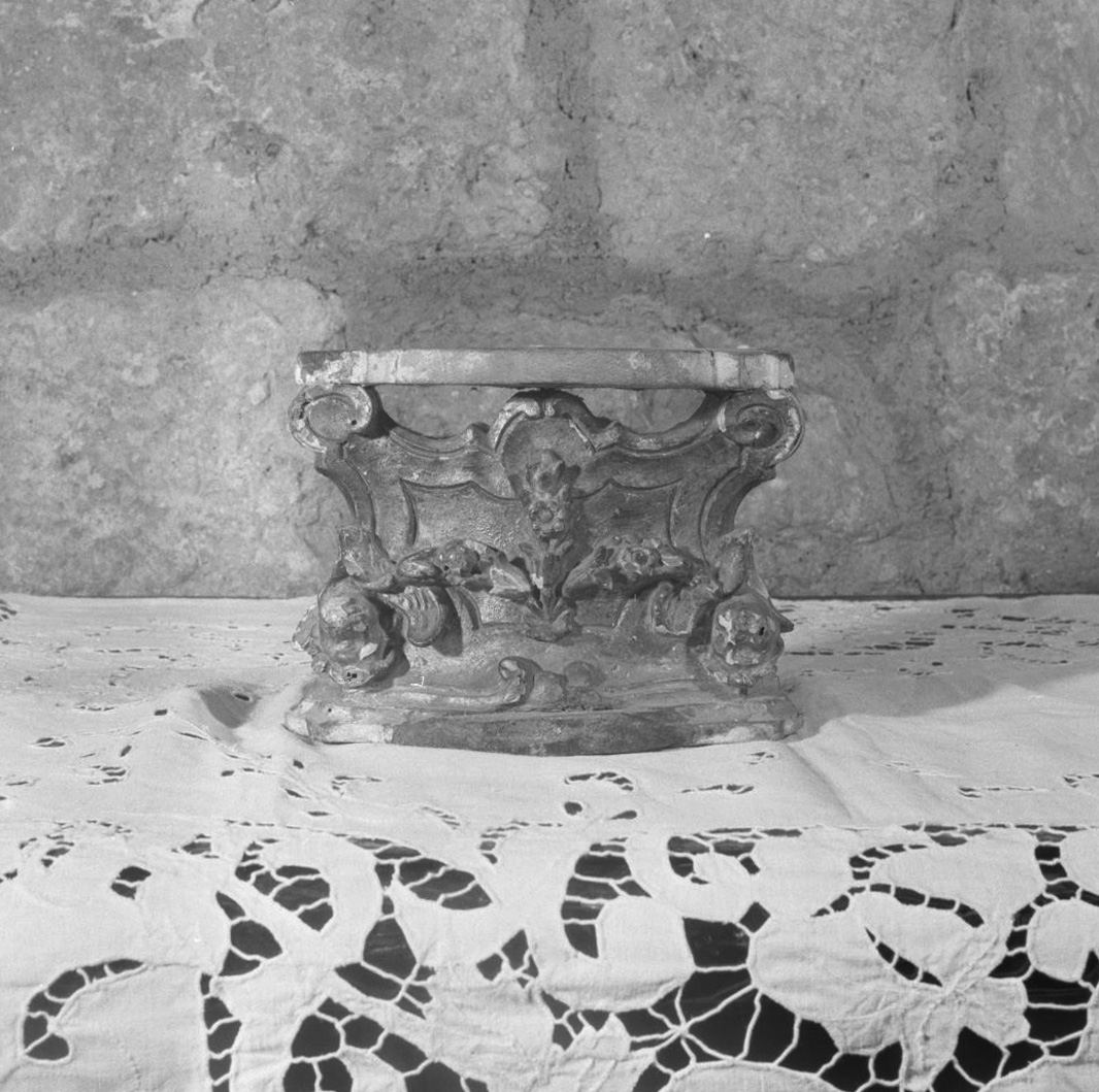 base - bottega toscana (sec. XVIII)