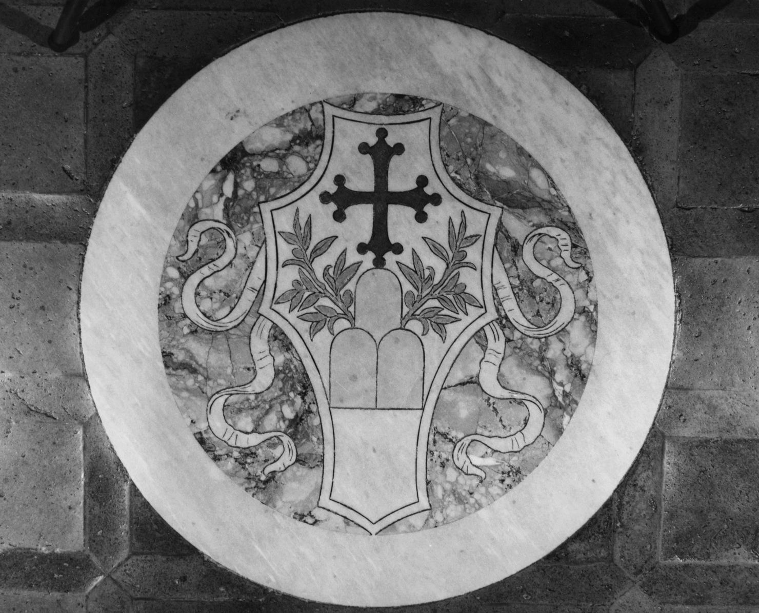stemma dell'Abbazia di Monteoliveto Maggiore (decorazione a intarsio, serie) - bottega toscana (secc. XV/ XVI)