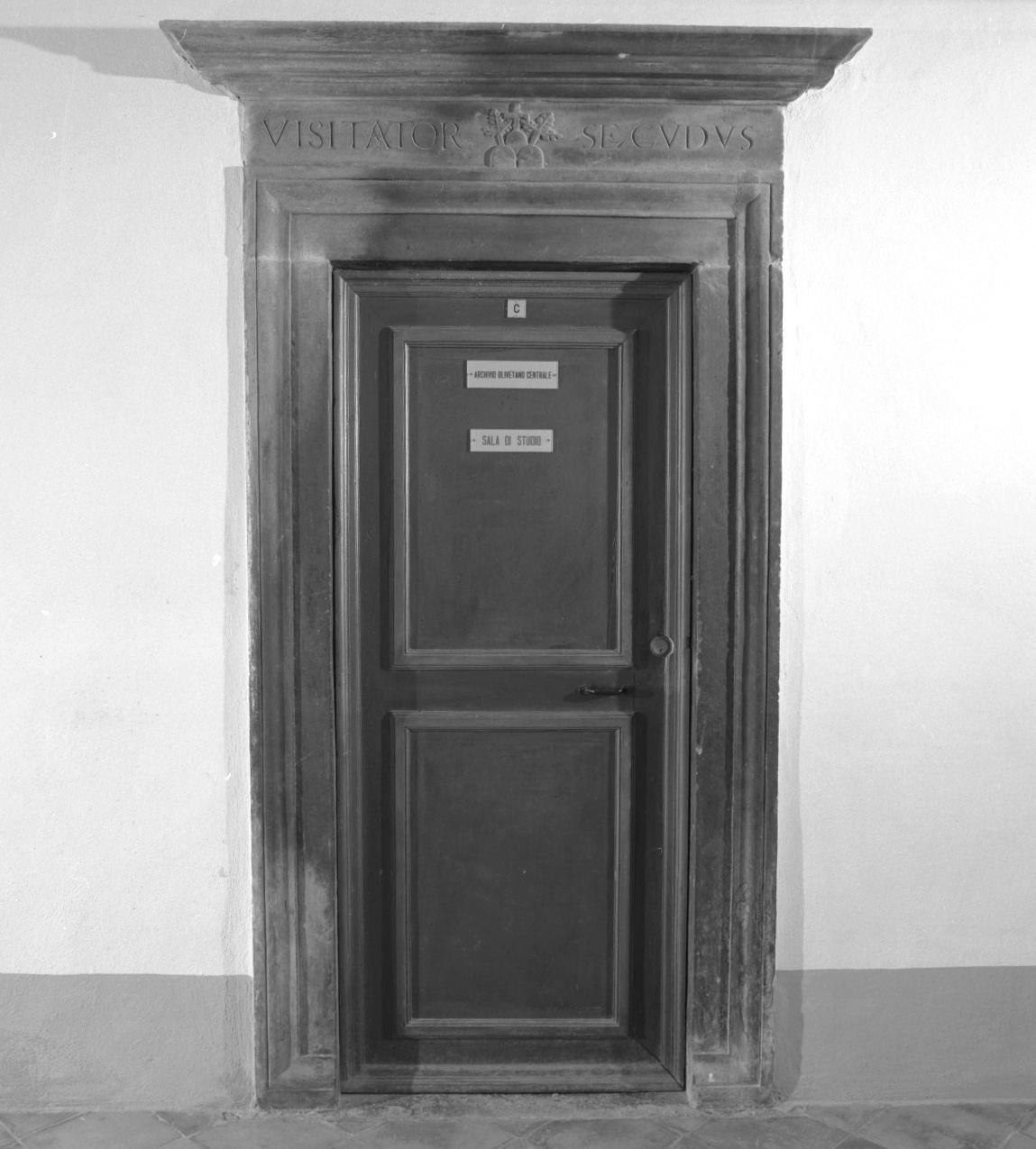 mostra di portale, elemento d'insieme - bottega toscana (sec. XV)