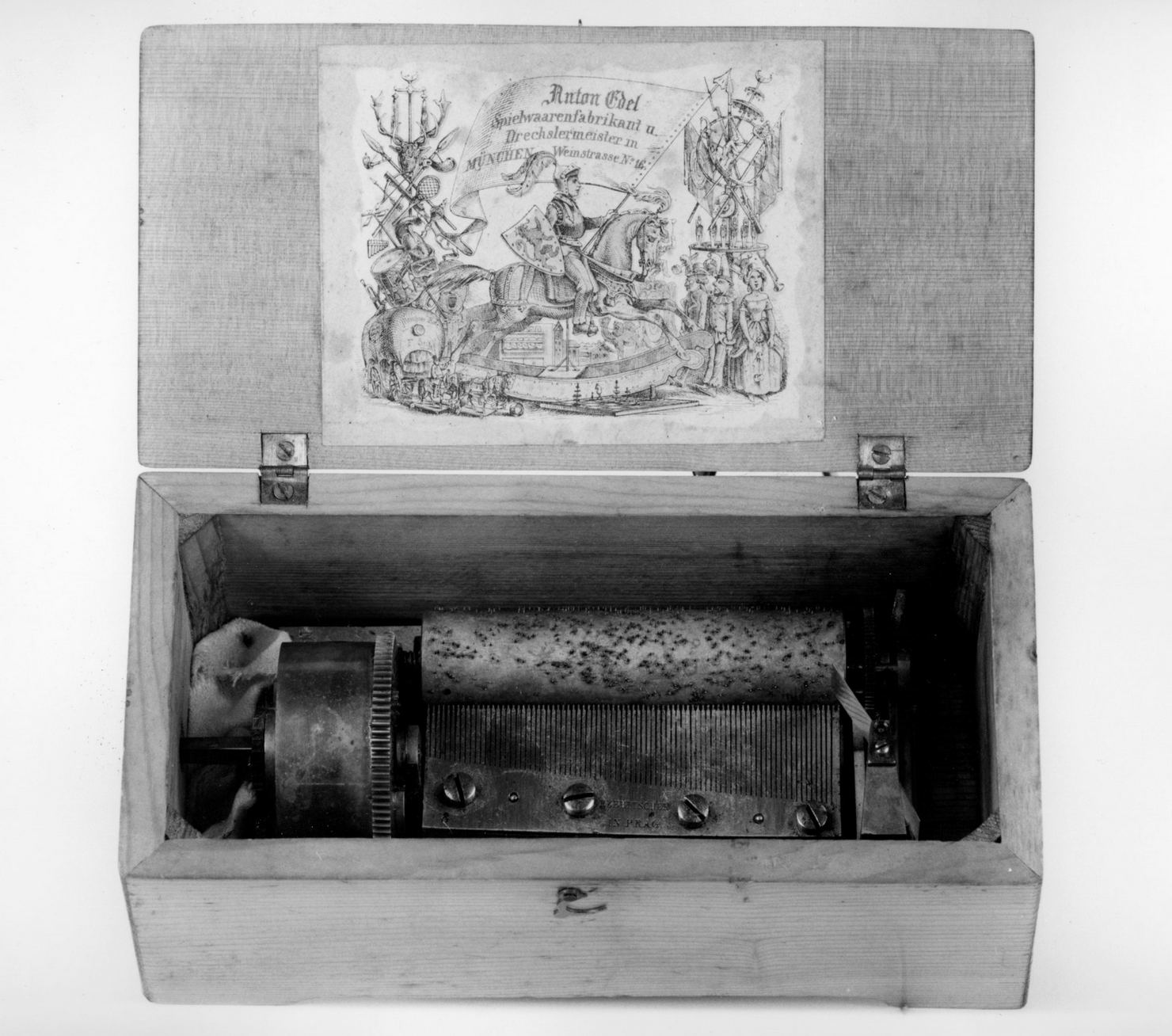 strumento musicale di Edel Anton (sec. XIX)