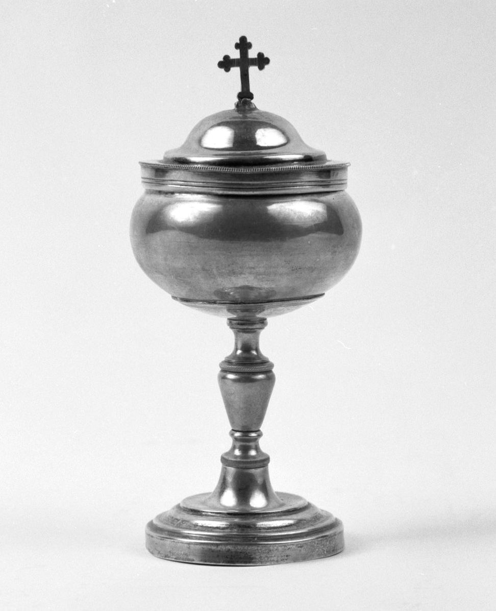 pisside da viatico - bottega toscana (seconda metà sec. XIX)