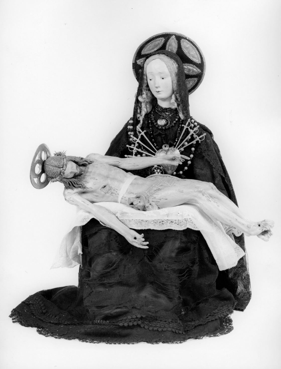 pietà (gruppo scultoreo) - manifattura Italia centrale (secondo quarto sec. XVIII)