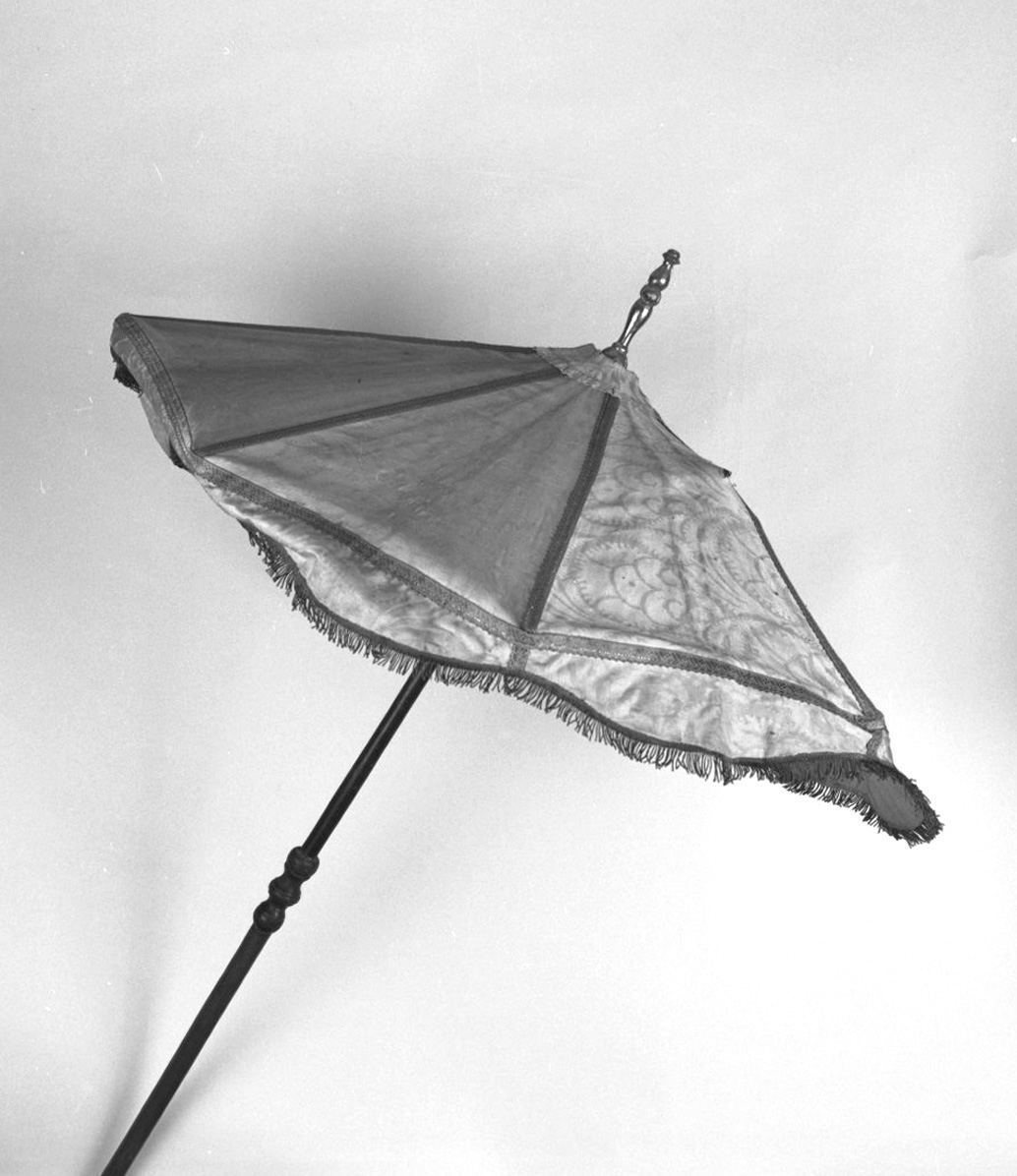 ombrellino processionale - manifattura italiana (seconda metà sec. XVII)