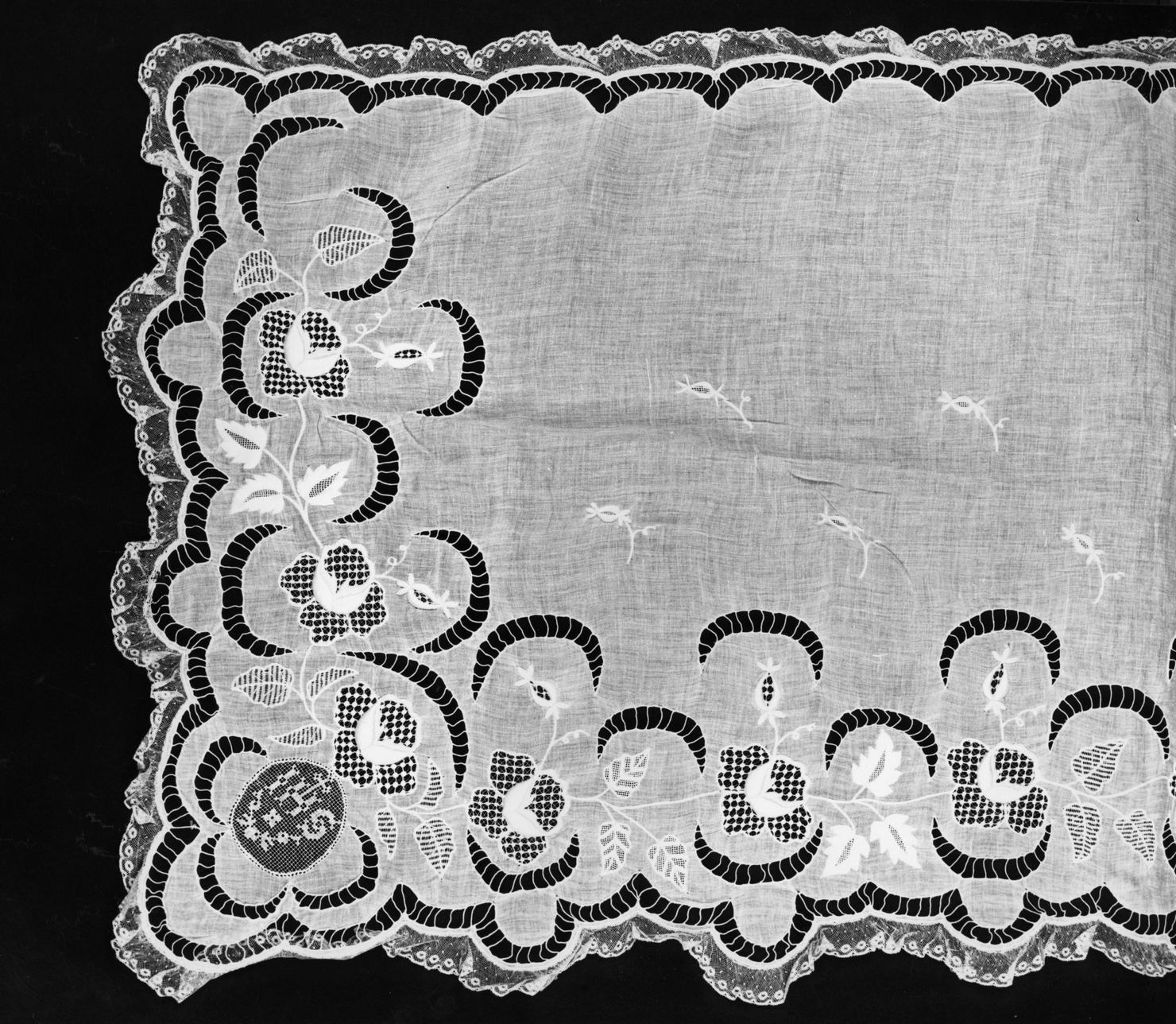 conopeo di tabernacolo - manifattura senese (sec. XIX)