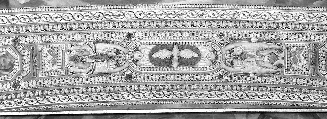 colomba dello Spirito Santo (rilievo, elemento d'insieme) di Antichi Prospero detto Bresciano (sec. XVI)