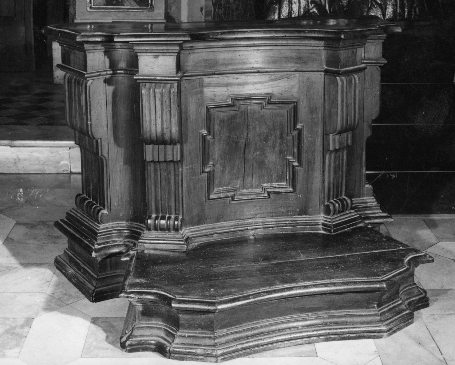 inginocchiatoio - bottega toscana (seconda metà sec. XVIII)