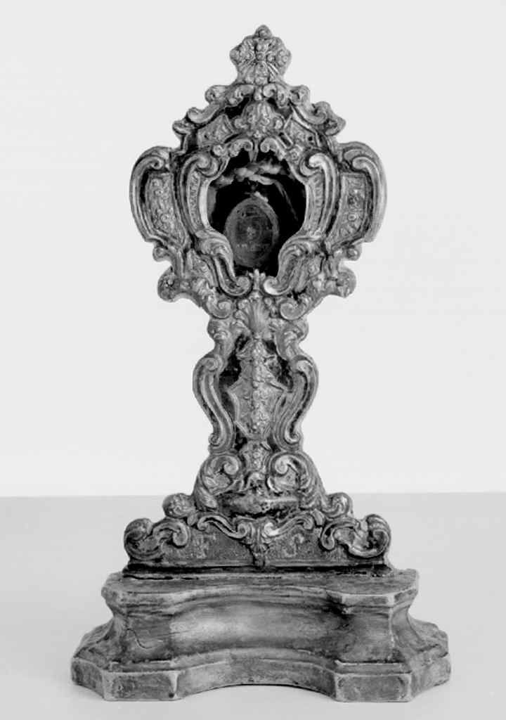 motivi decorativi vegetali stilizzati (reliquiario - a ostensorio) - bottega toscana (prima metà sec. XVIII)