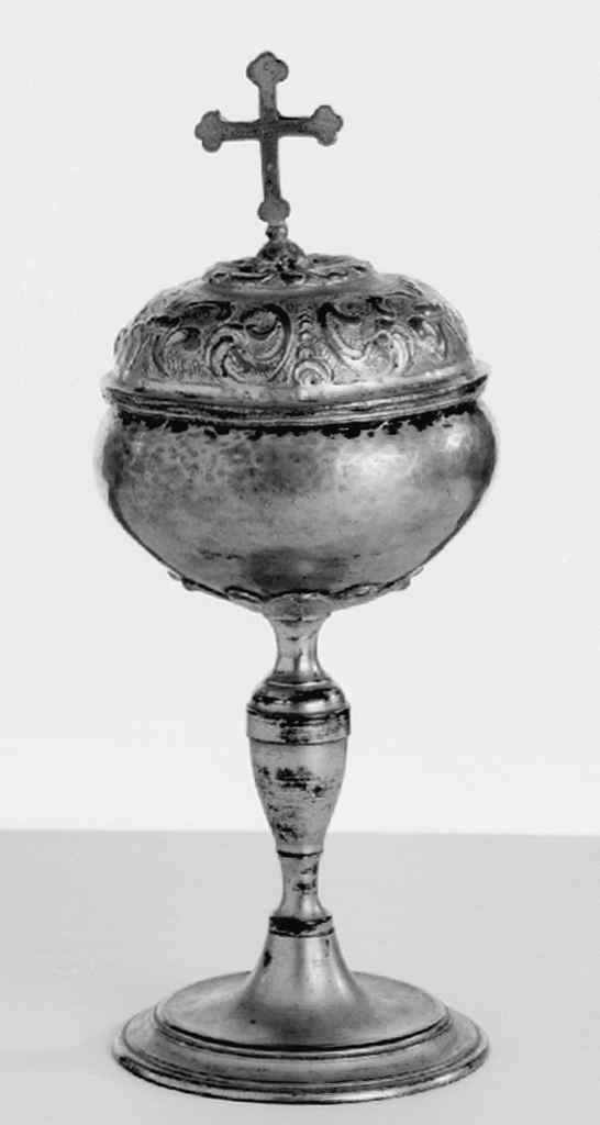 motivi decorativi vegetali (pisside) - bottega toscana (sec. XVII)