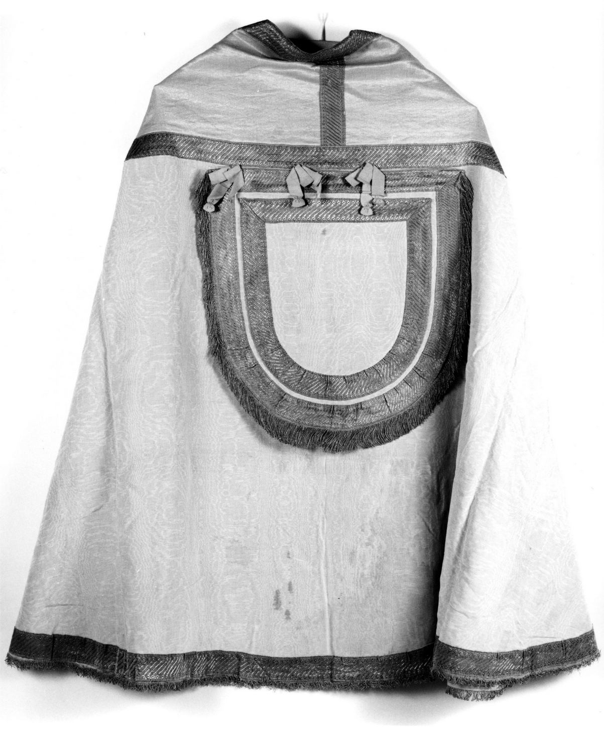 piviale - manifattura italiana (ultimo quarto sec. XIX)