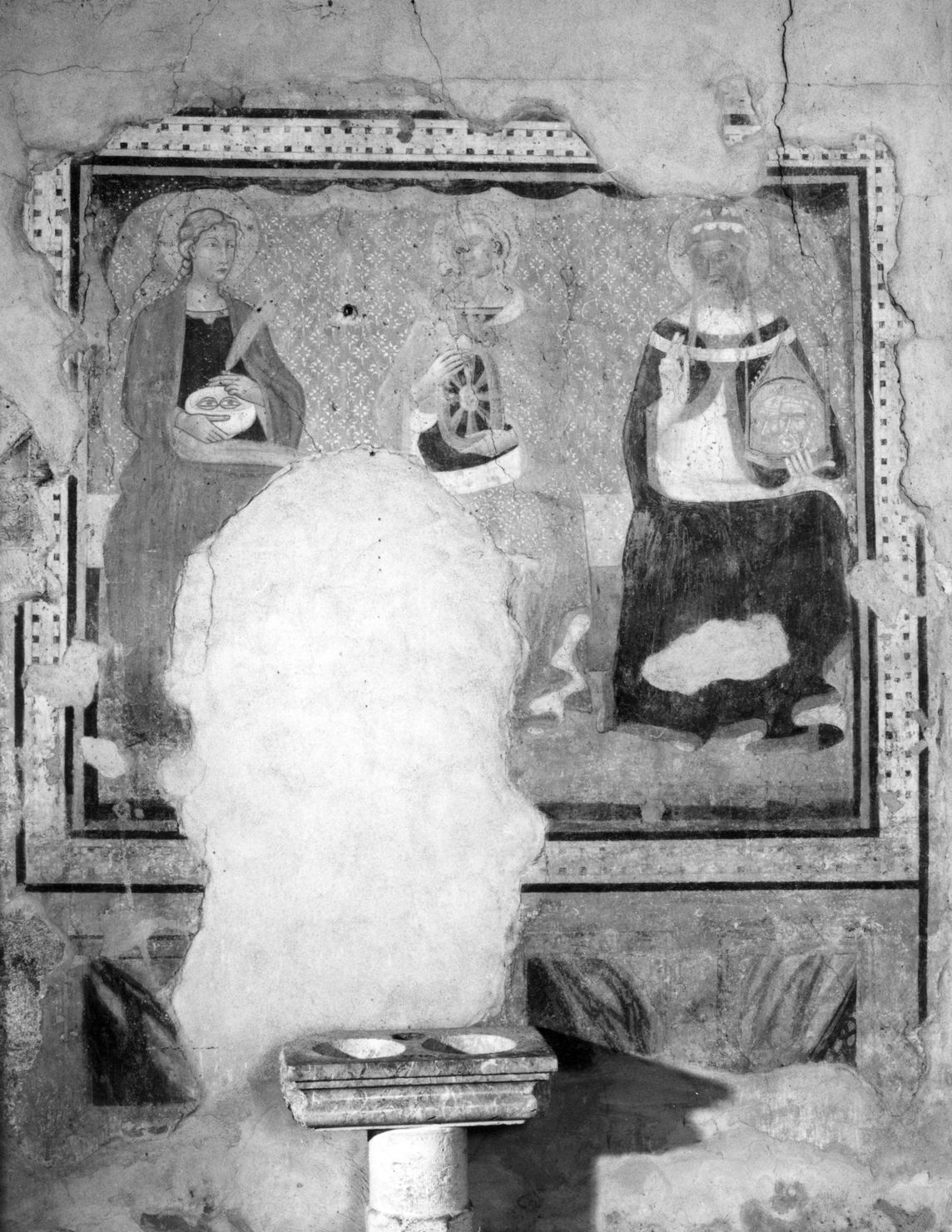 Santa Lucia, Santa Caterina d'Alessandria e Sant'Urbano V (dipinto, frammento) - ambito senese (ultimo quarto sec. XIV)