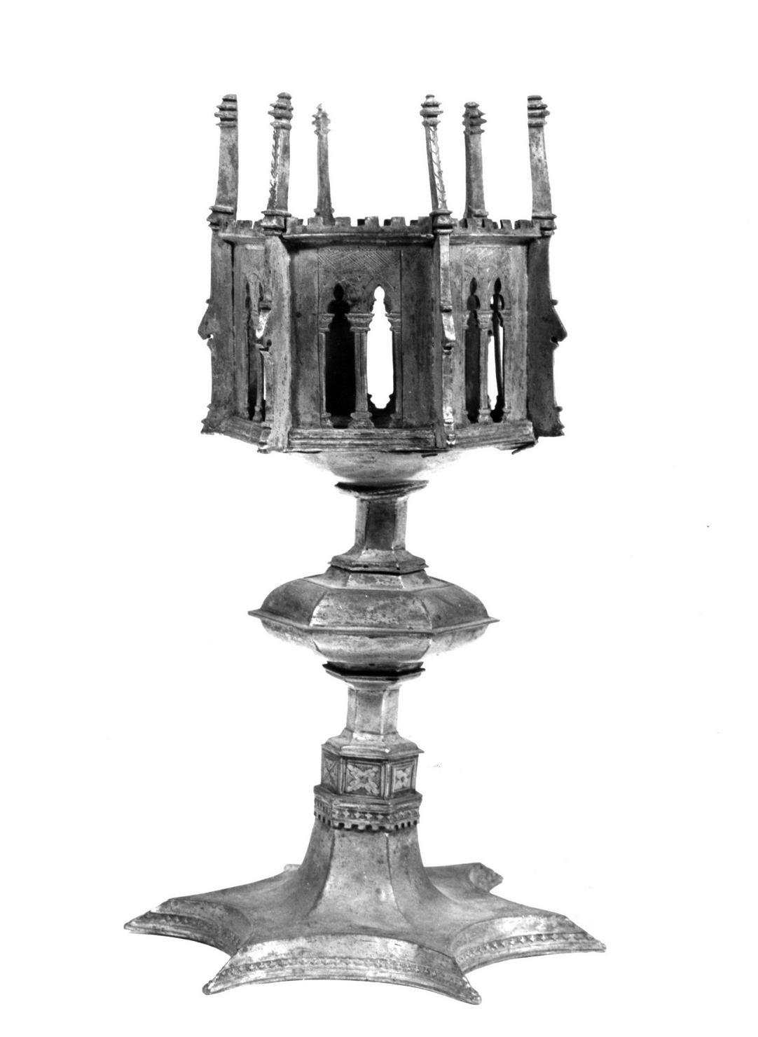 motivi decorativi vegetali (pisside) - ambito senese (fine/inizio secc. XIV/ XV)