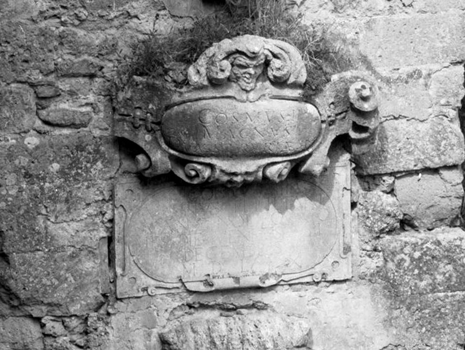 lapide - bottega toscana (sec. XVI)