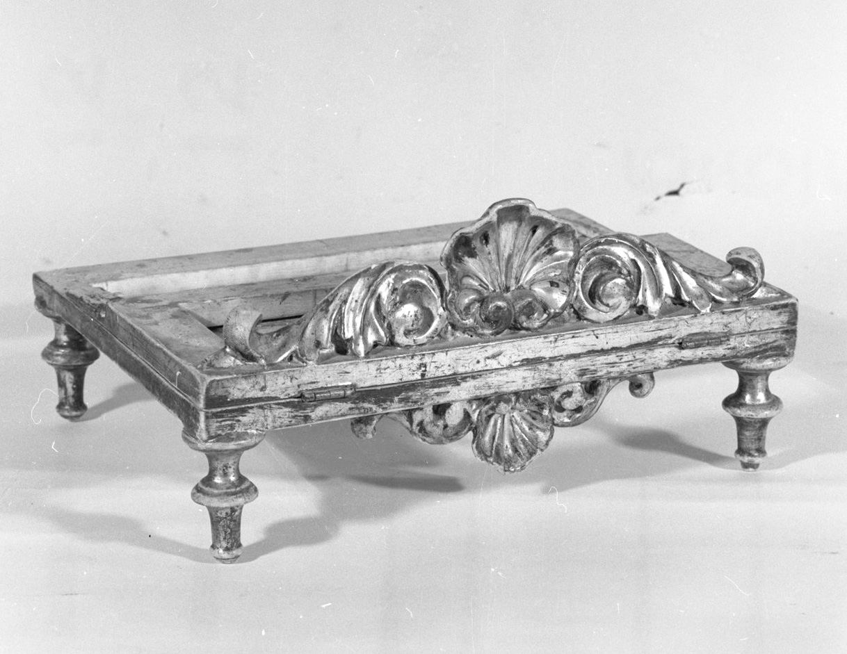 leggio d'altare, serie - bottega toscana (seconda metà sec. XVIII)