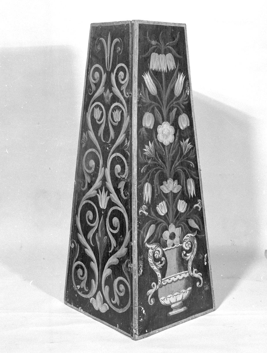 custodia - di reliquiario, serie - bottega senese (prima metà sec. XVIII)