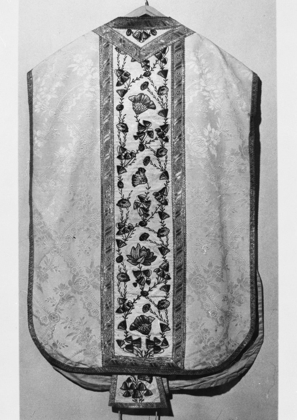 pianeta, elemento d'insieme - manifattura toscana (prima metà sec. XX)