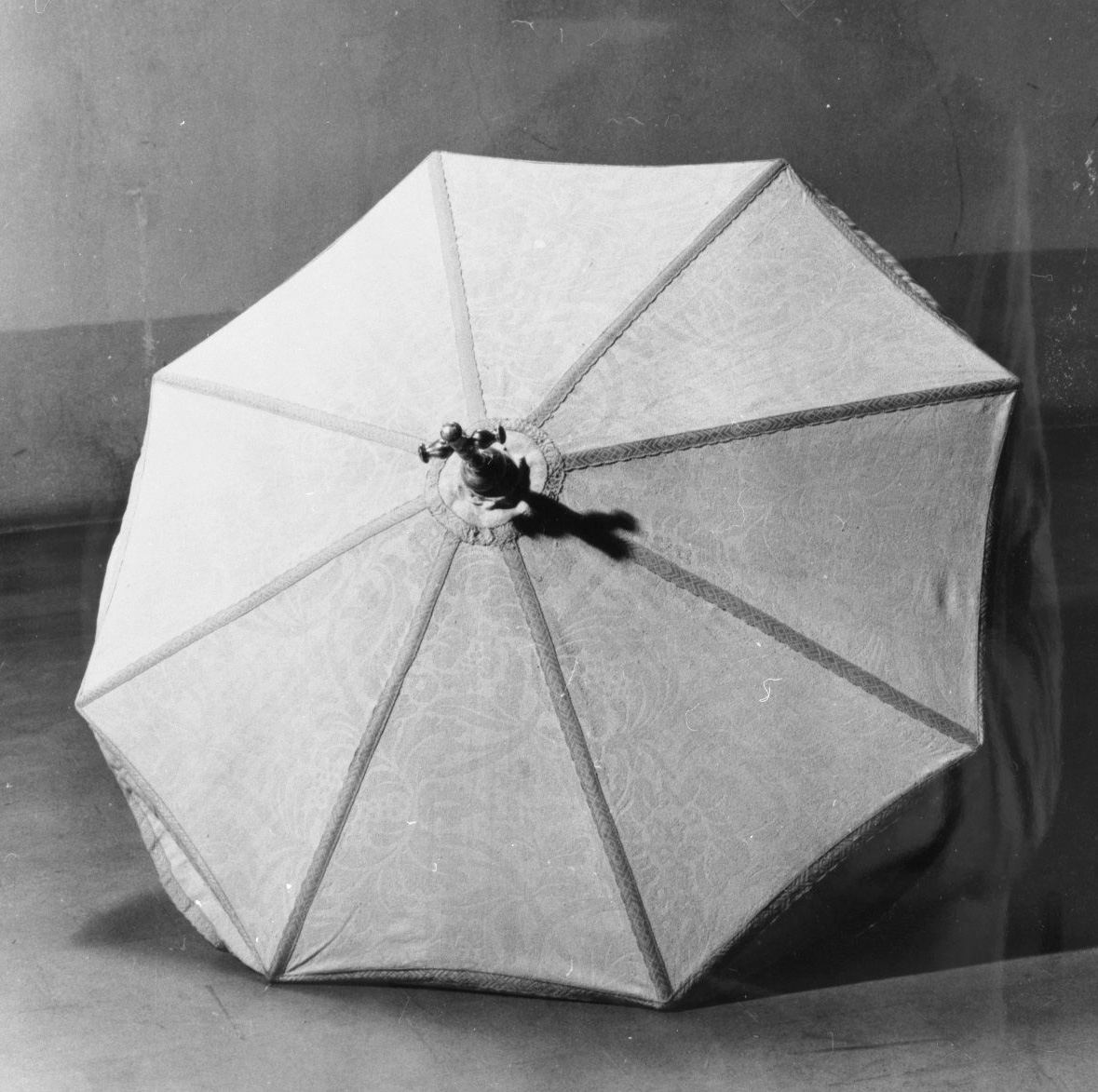 ombrellino processionale - manifattura toscana (ultimo quarto sec. XIX)