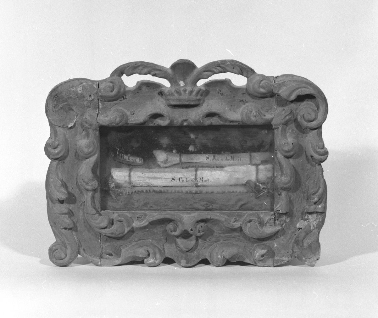 reliquiario a teca - a urna, serie - bottega toscana (terzo quarto sec. XVII)