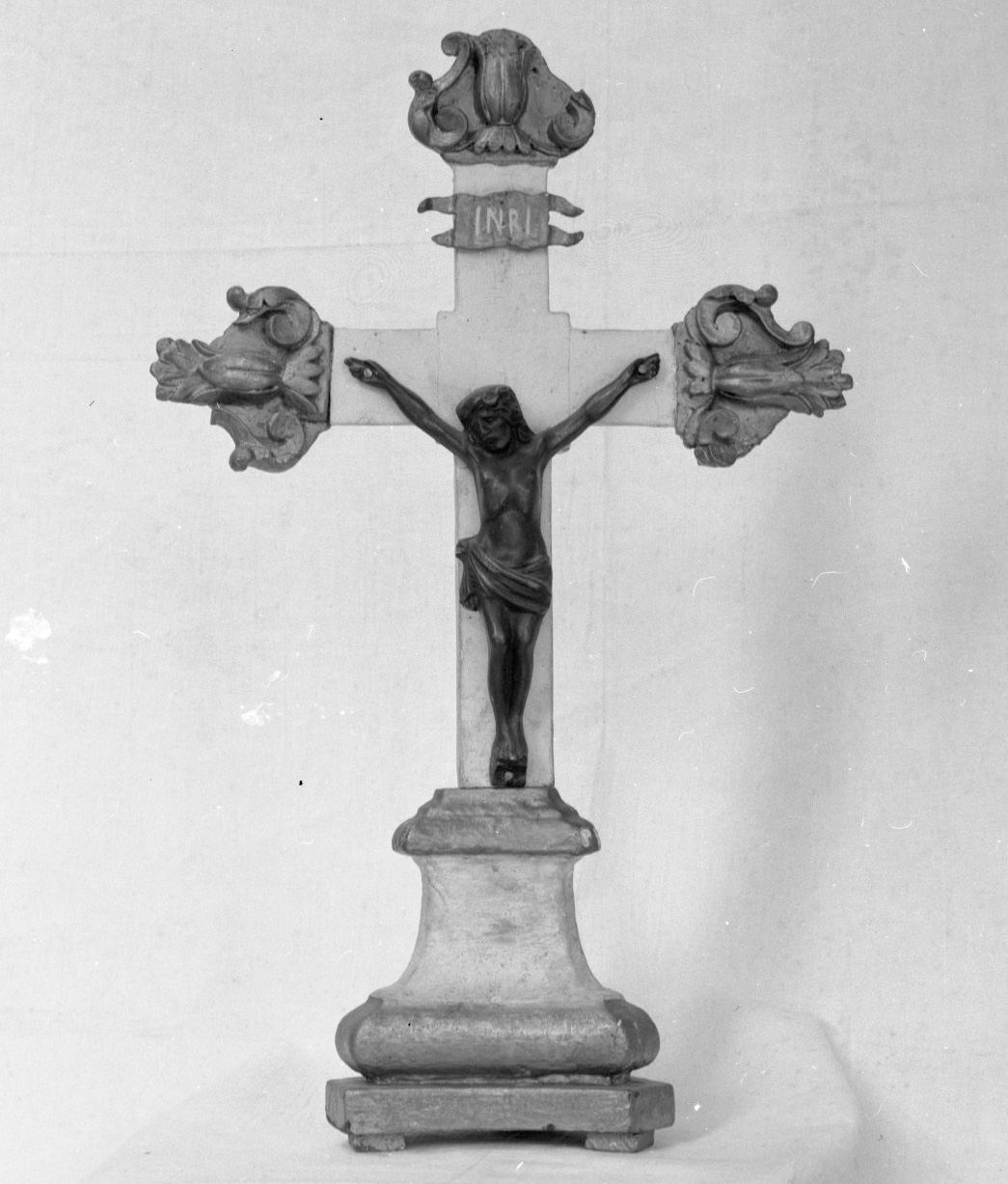 Cristo crocifisso (croce d'altare) - bottega toscana, bottega toscana (seconda metà sec. XVIII, sec. XIX)