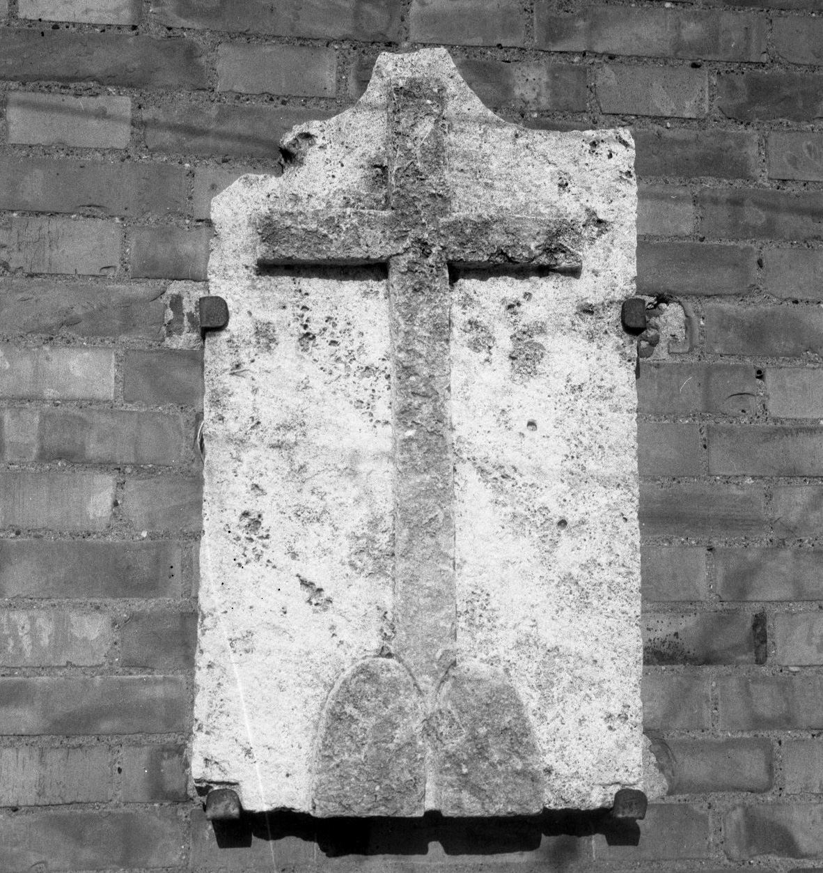 croce (rilievo) - bottega toscana (secc. XVI/ XVII)