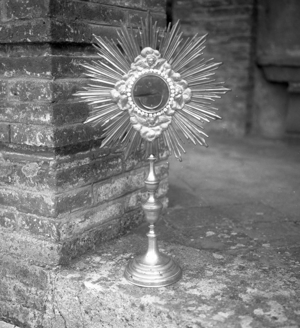 ostensorio - a raggiera - bottega toscana (sec. XX)