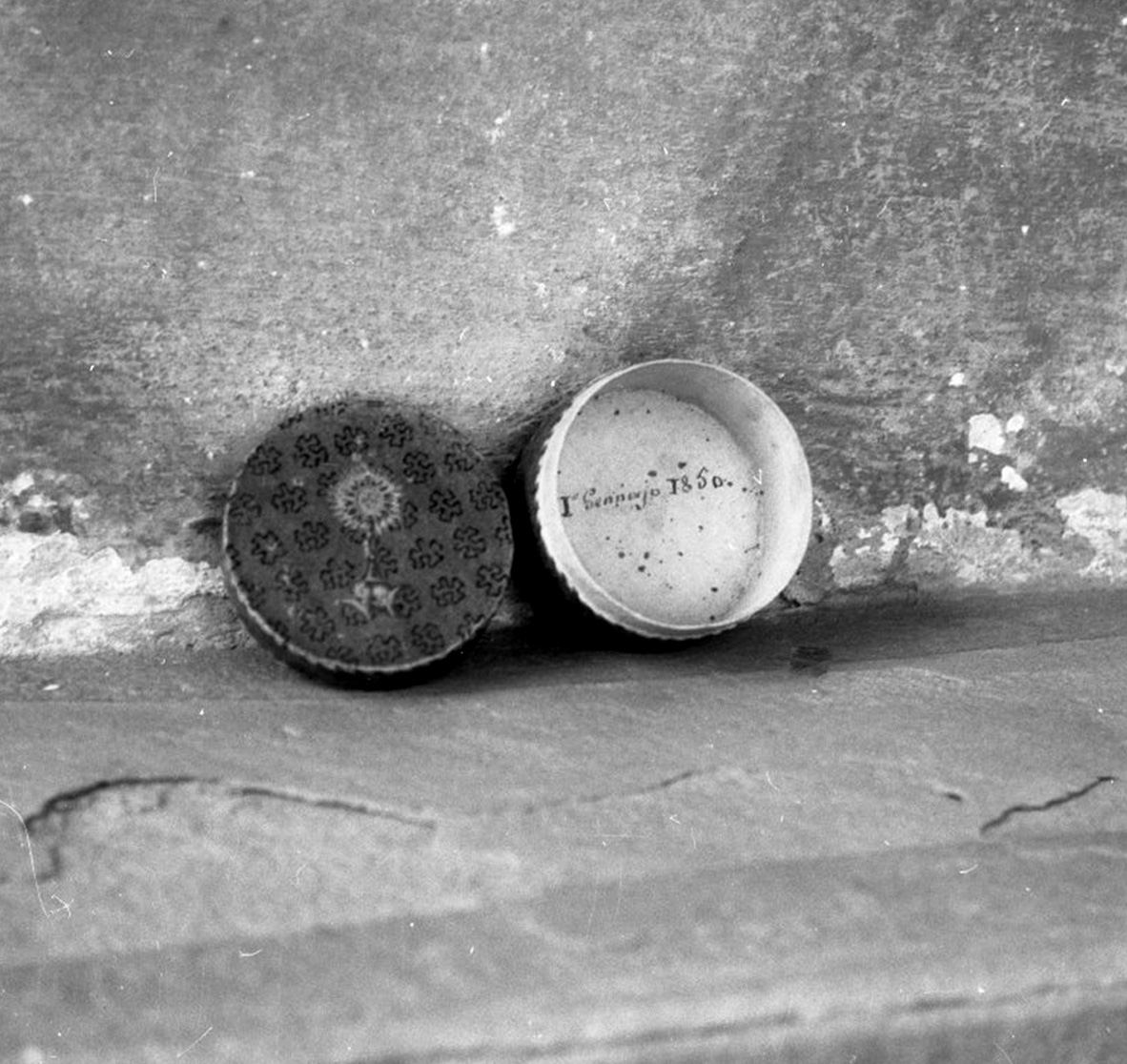 scatola per ostie - bottega toscana (sec. XIX)