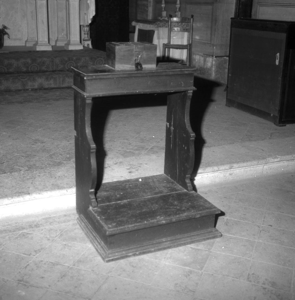 inginocchiatoio - bottega toscana (prima metà sec. XIX)