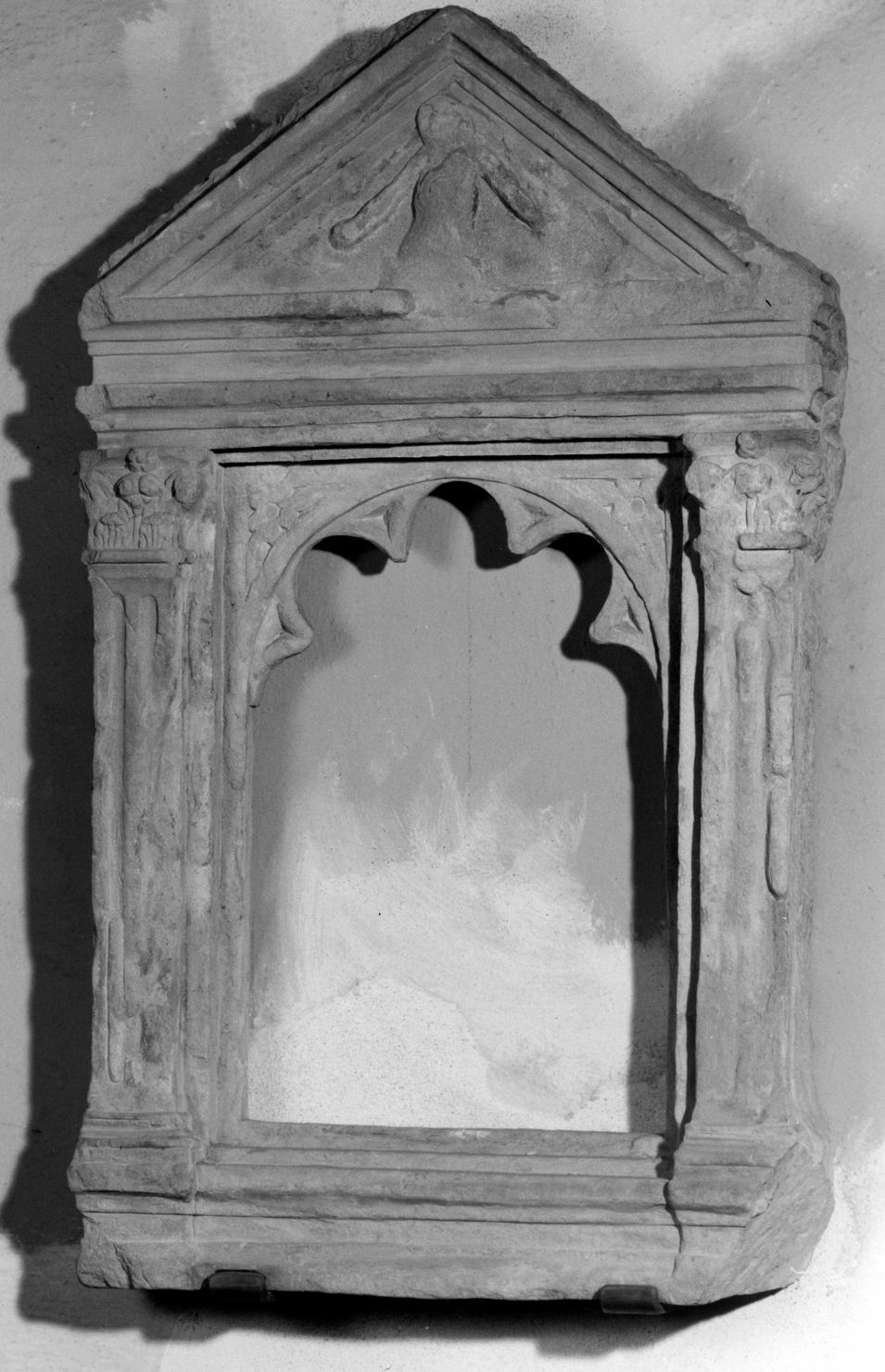 Pietà (mostra di tabernacolo) - bottega senese (secondo quarto sec. XV)