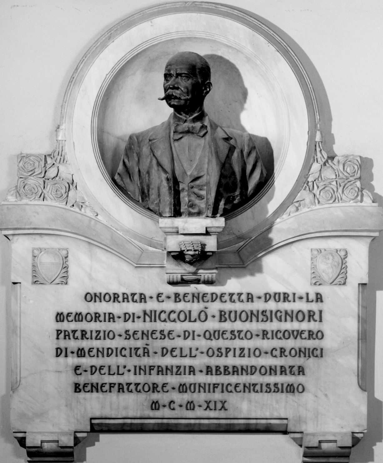 busto di Niccolò Buonsignori (busto) - ambito senese (sec. XX)