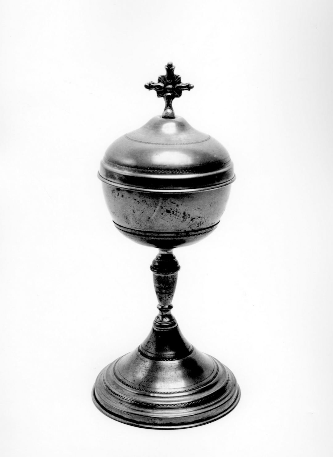 pisside - bottega toscana (prima metà sec. XIX)