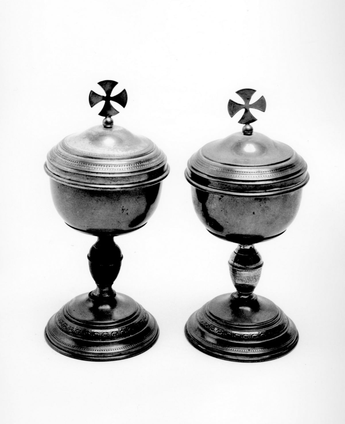 pisside, serie - bottega toscana (prima metà sec. XIX)