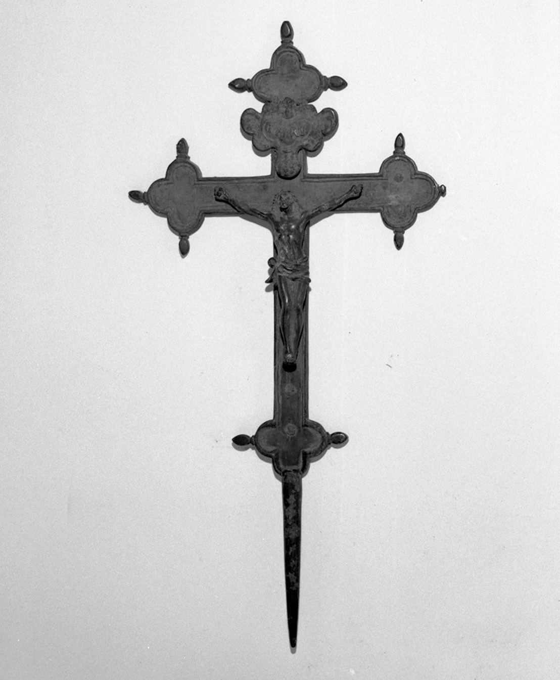 croce processionale - bottega toscana (terzo quarto sec. XVIII)