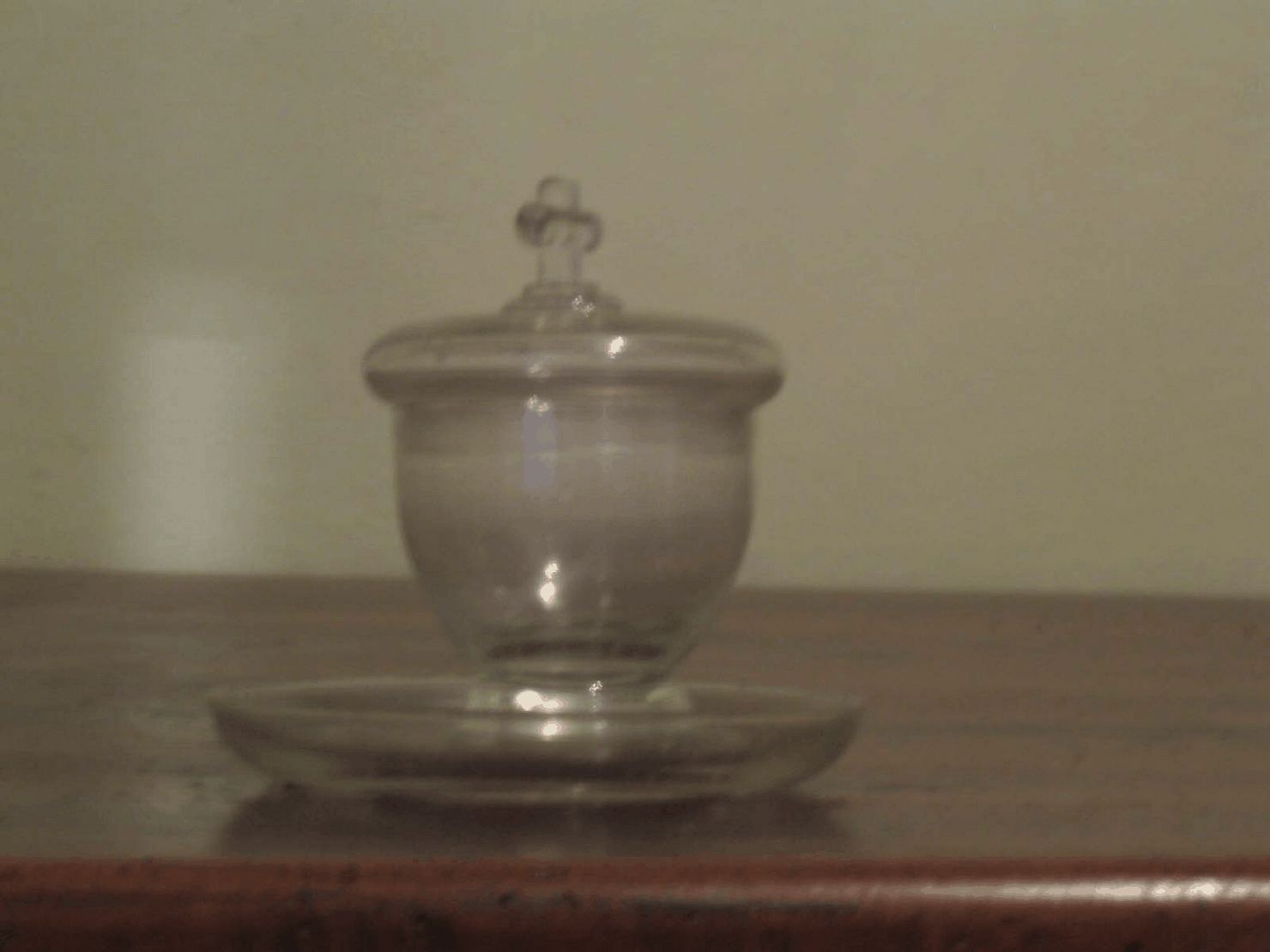 pisside - bottega senese (metà sec. XX)