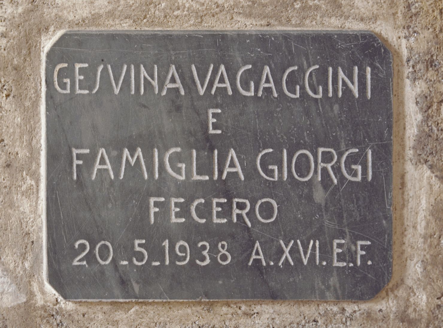 lapide documentaria - bottega toscana (sec. XX)