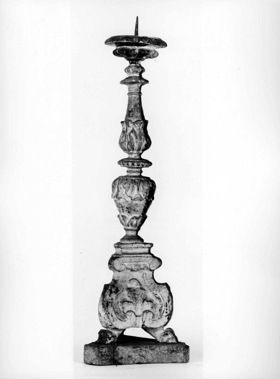 candeliere, serie - bottega senese (prima metà sec. XVIII)