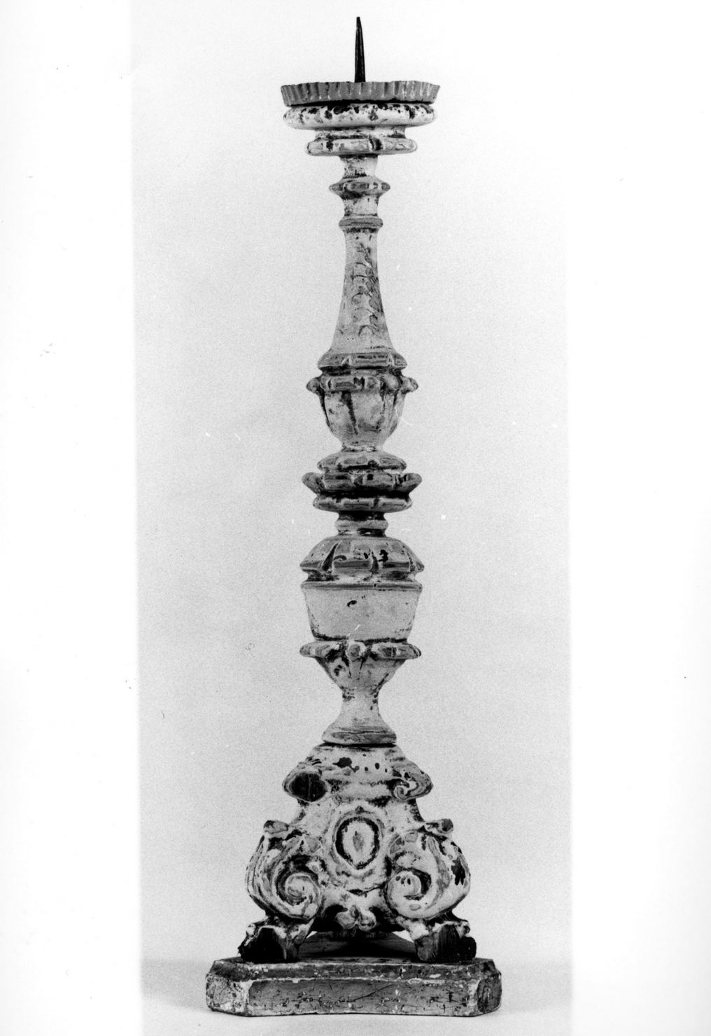 candeliere, serie - bottega senese (prima metà sec. XVIII)