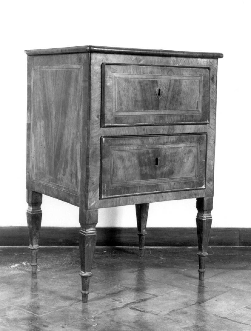 comodino - bottega toscana (ultimo quarto sec. XVIII)