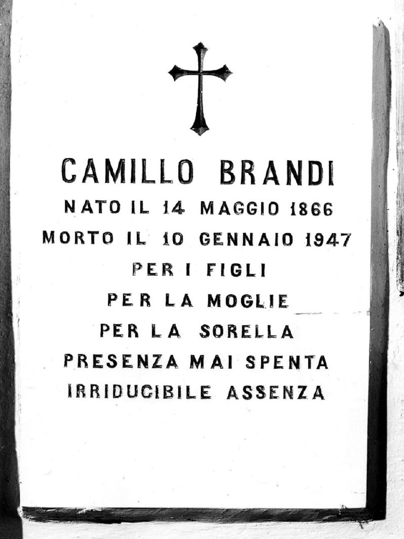 lapide tombale - produzione toscana (sec. XX)