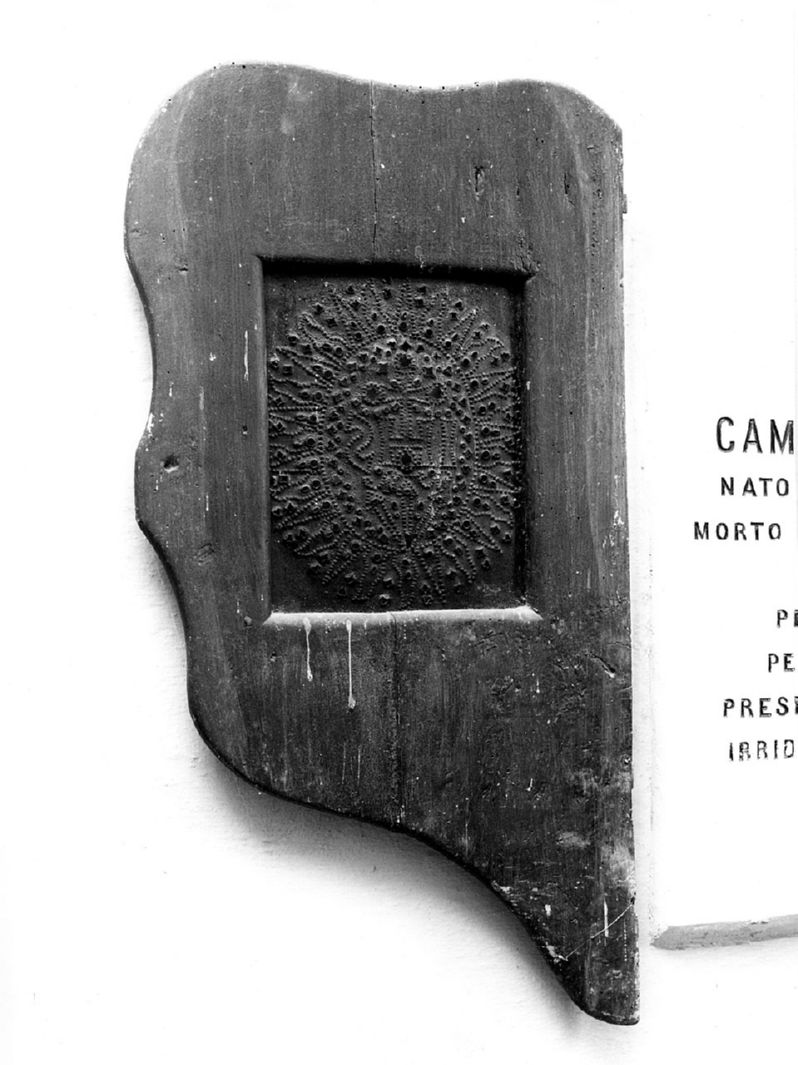 monogramma cristologico (sportello di confessionale) - bottega toscana (sec. XIX)