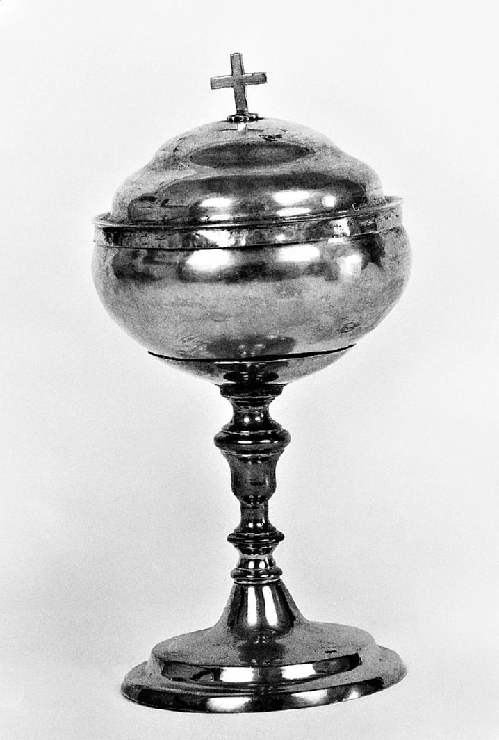 pisside - produzione toscana (prima metà sec. XX)