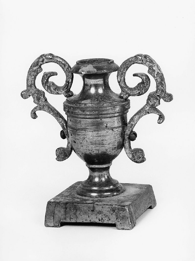 vaso d'altare con composizione floreale - produzione toscana (prima metà sec. XIX)