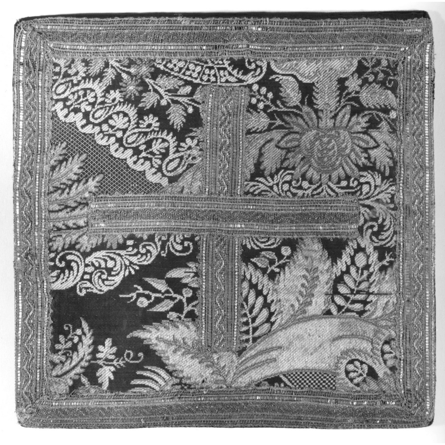 borsa del corporale - manifattura italiana (primo quarto sec. XVIII)