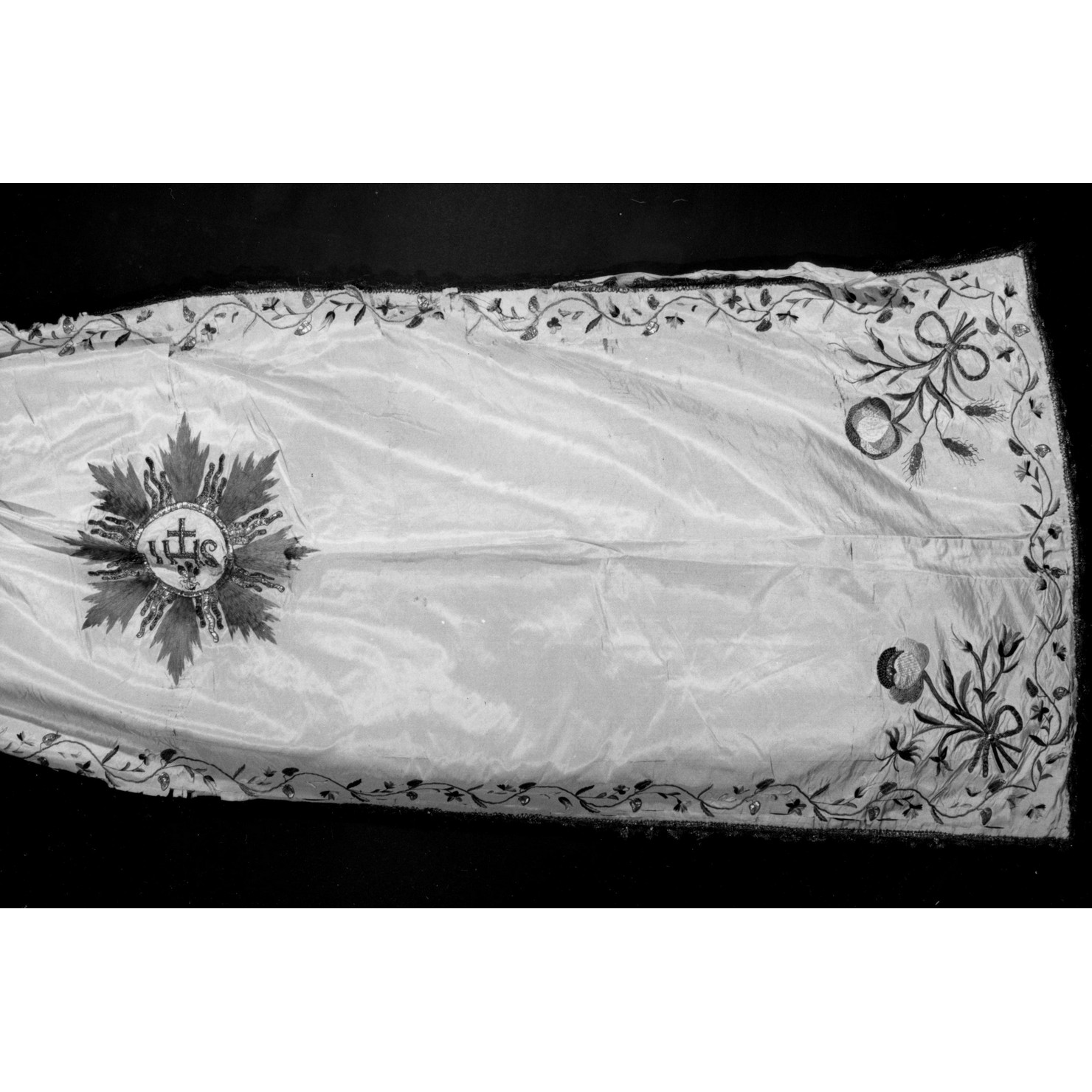 velo omerale - manifattura italiana (sec. XIX)