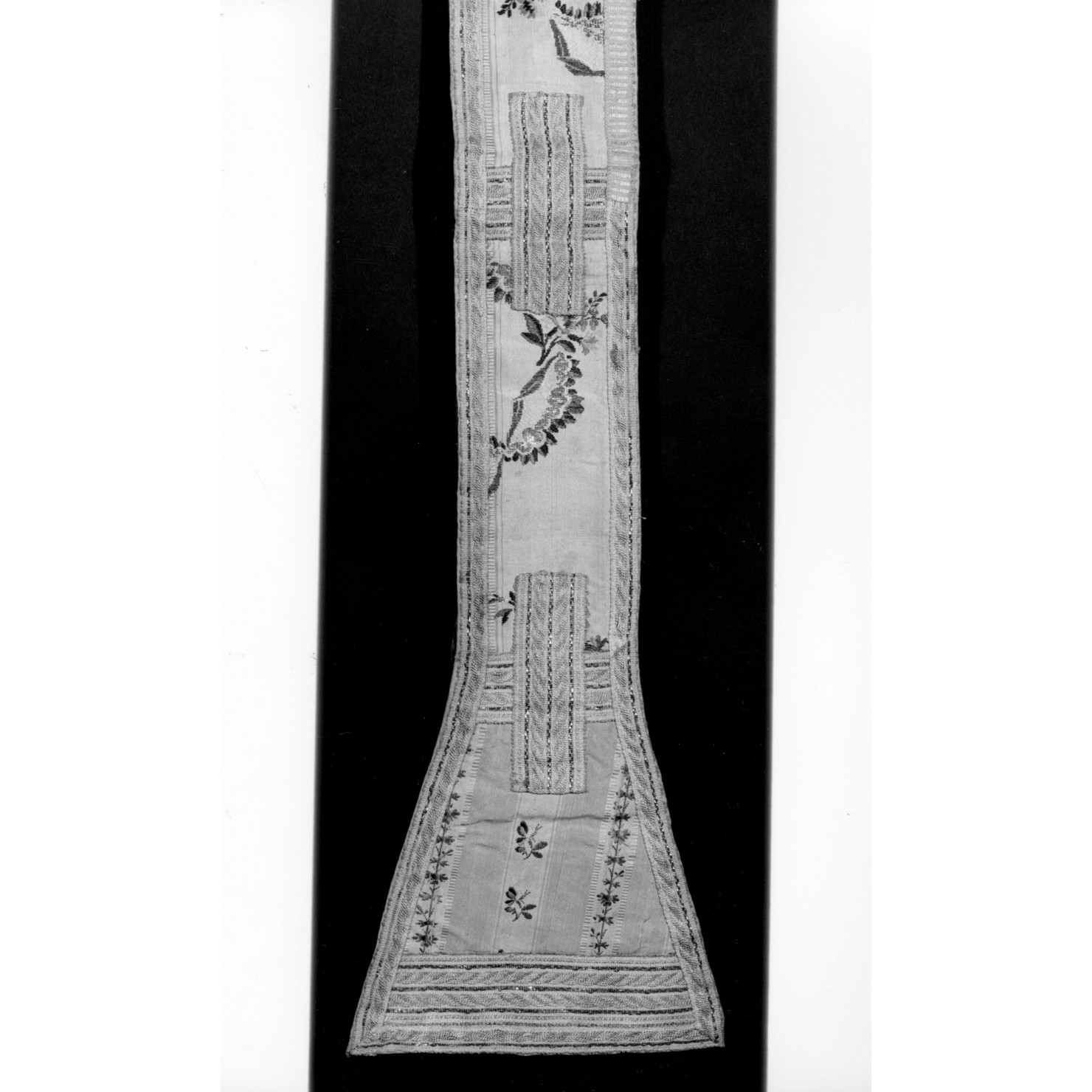 manipolo - manifattura italiana, manifattura francese (ultimo quarto sec. XVIII)