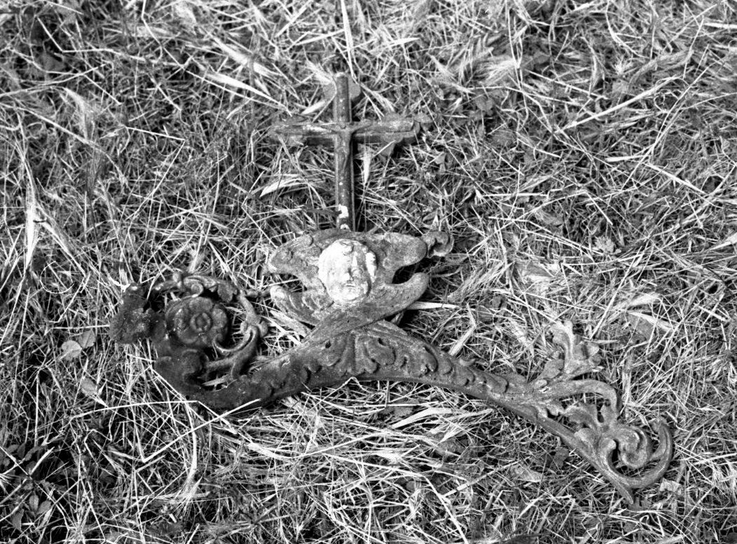 fastigio, elemento d'insieme - bottega toscana (sec. XVIII)